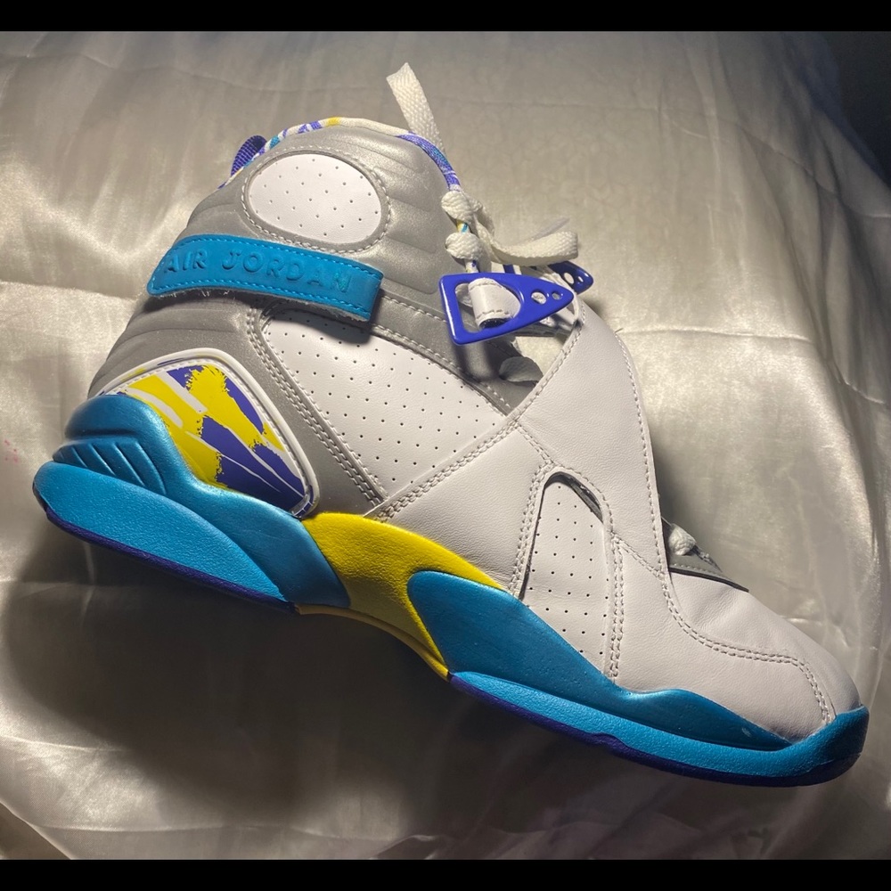 Jordan 8’s    Women’s 9.5    $250